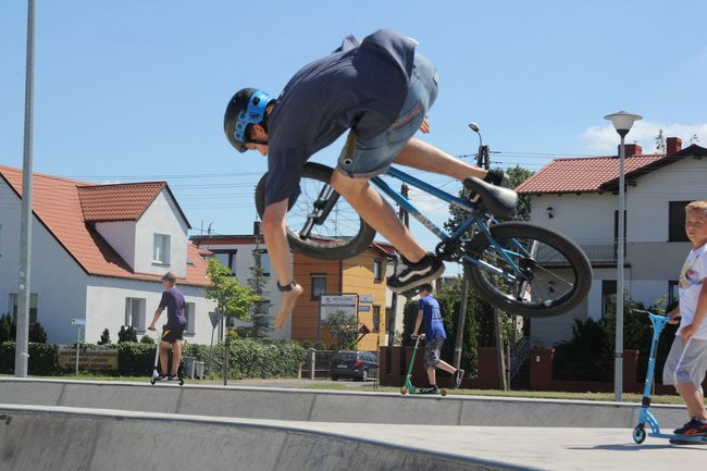 Upał im nie starszny, tłoczno na Skateplazie (zdjęcia)