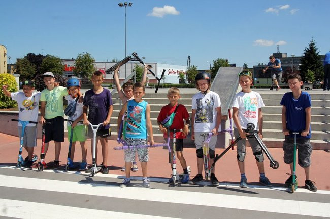 Upał im nie starszny, tłoczno na Skateplazie (zdjęcia)