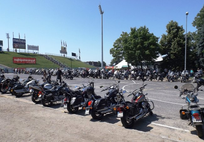 Letnie świętowanie motocyklistów (zdjęcia)