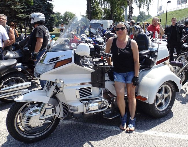 Letnie świętowanie motocyklistów (zdjęcia)