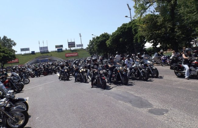 Letnie świętowanie motocyklistów (zdjęcia)