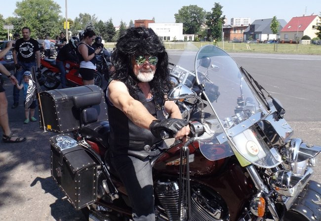 Letnie świętowanie motocyklistów (zdjęcia)