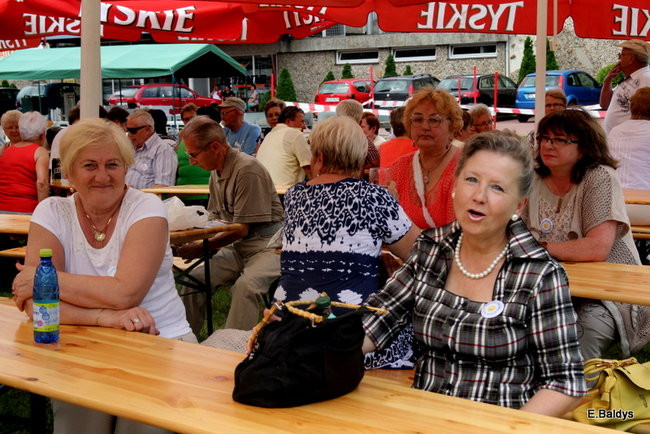 Festyn seniorów na lotnisku (zdjęcia)