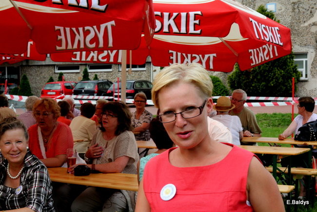 Festyn seniorów na lotnisku (zdjęcia)