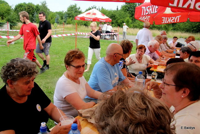 Festyn seniorów na lotnisku (zdjęcia)