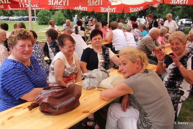 Festyn seniorów na lotnisku (zdjęcia)