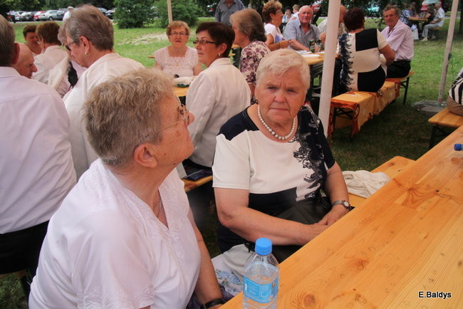 Festyn seniorów na lotnisku (zdjęcia)