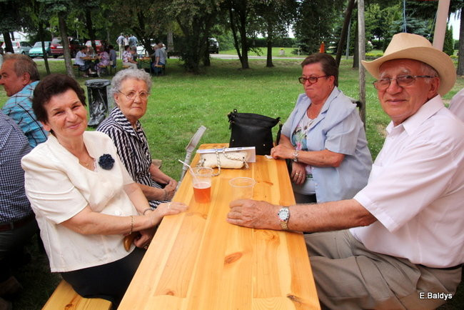 Festyn seniorów na lotnisku (zdjęcia)