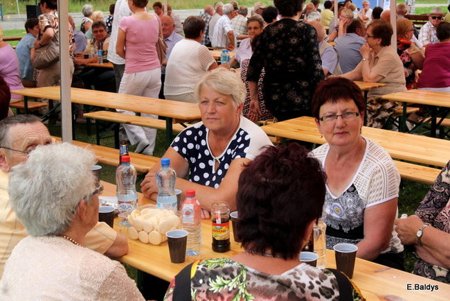 Festyn seniorów na lotnisku (zdjęcia)