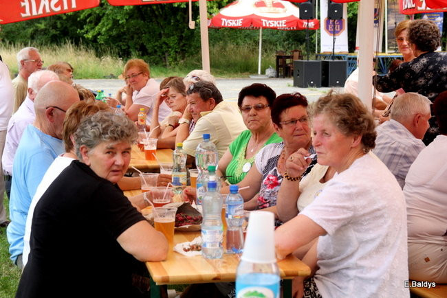 Festyn seniorów na lotnisku (zdjęcia)