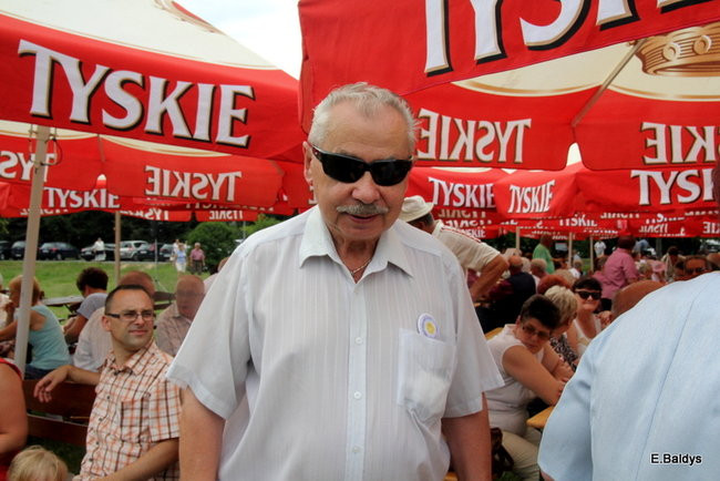 Festyn seniorów na lotnisku (zdjęcia)