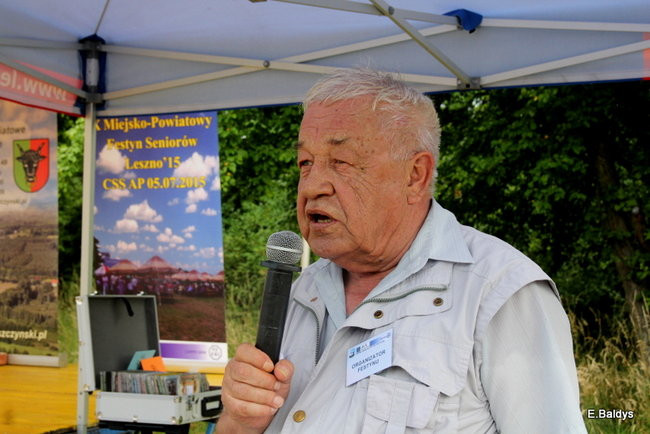 Festyn seniorów na lotnisku (zdjęcia)