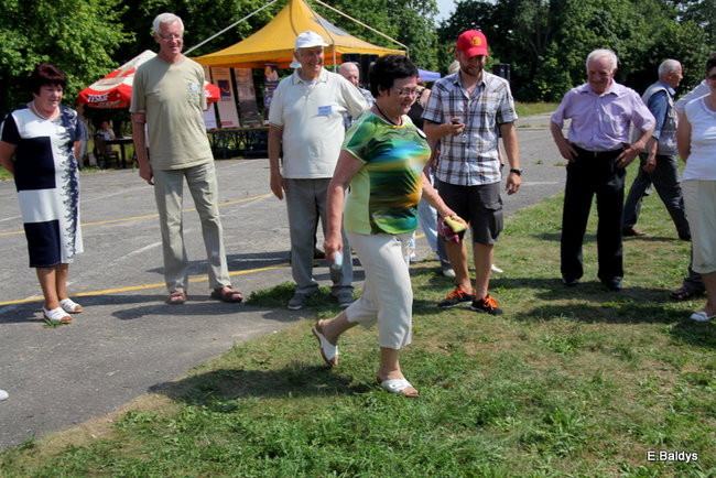 Festyn seniorów na lotnisku (zdjęcia)