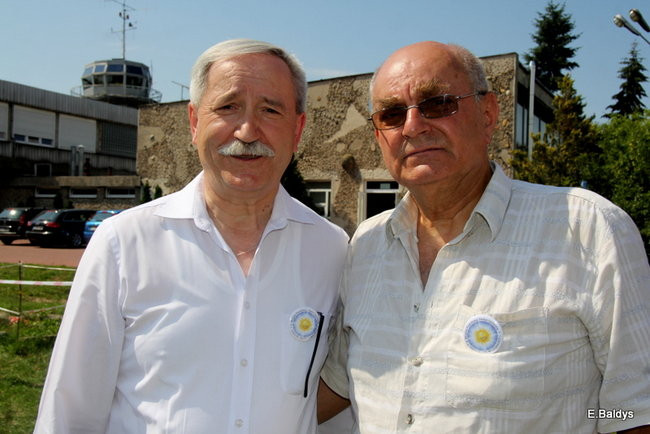 Festyn seniorów na lotnisku (zdjęcia)