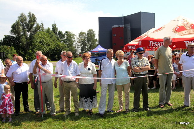 Festyn seniorów na lotnisku (zdjęcia)