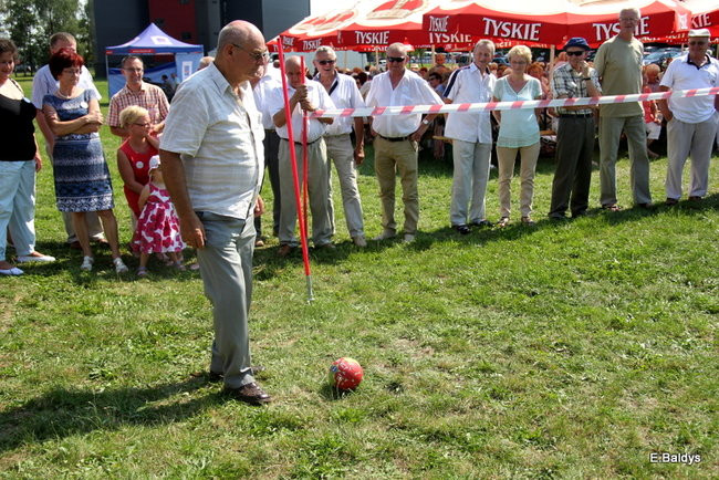 Festyn seniorów na lotnisku (zdjęcia)