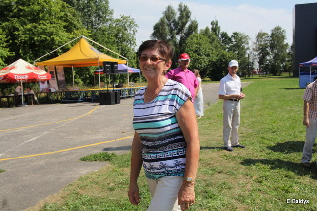 Festyn seniorów na lotnisku (zdjęcia)