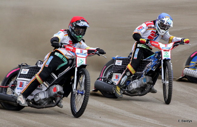 Zmagania juniorów na Smoku (zdjęcia)