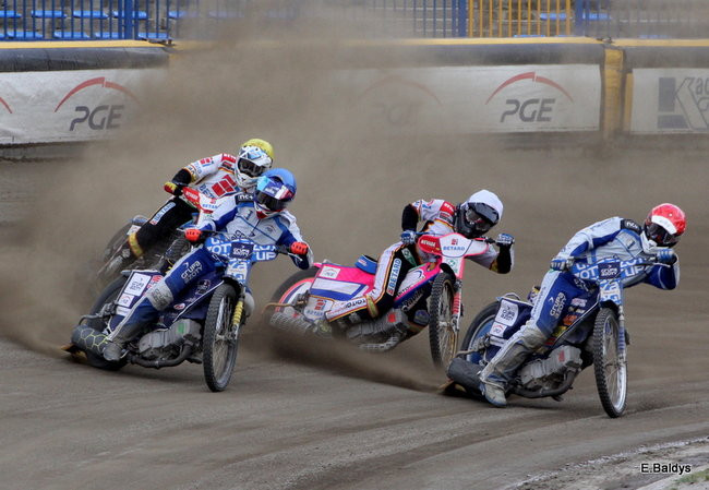 Zmagania juniorów na Smoku (zdjęcia)