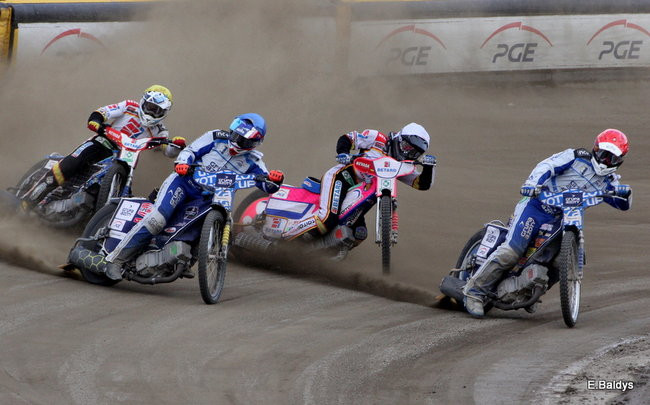 Zmagania juniorów na Smoku (zdjęcia)