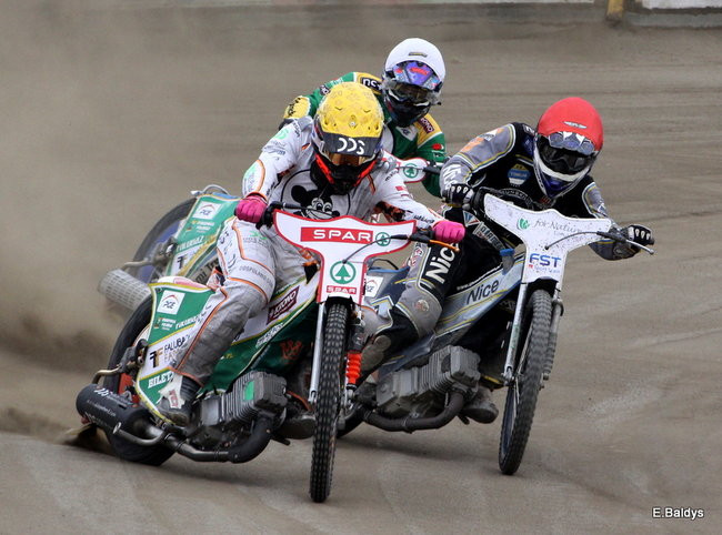 Zmagania juniorów na Smoku (zdjęcia)