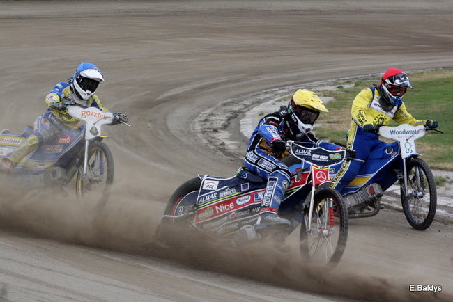 Zmagania juniorów na Smoku (zdjęcia)