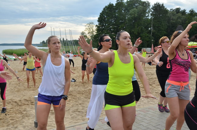 Zumba na plaży w Boszkowie (zdjęcia)