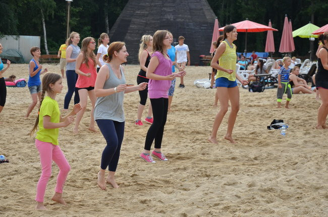 Zumba na plaży w Boszkowie (zdjęcia)