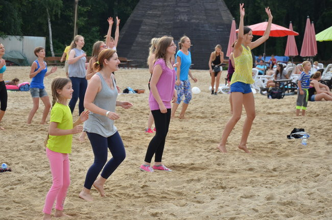 Zumba na plaży w Boszkowie (zdjęcia)