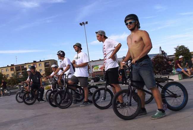 Fruwali nad Skateplazą (zdjęcia)