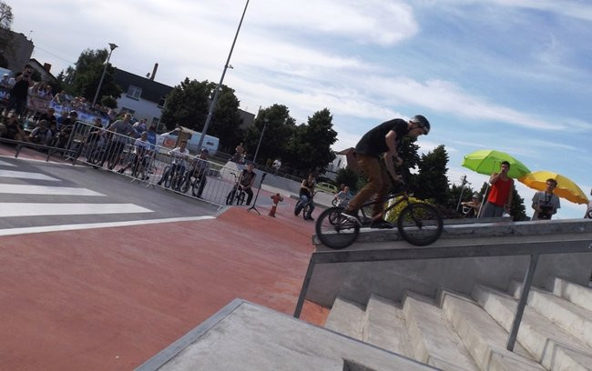 Fruwali nad Skateplazą (zdjęcia)