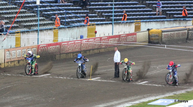 Deszczowy finał dla 