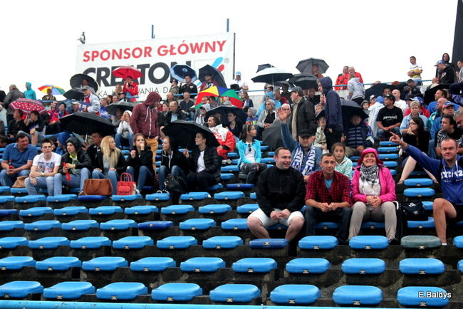 Kibice nie klaskali (zdjęcia)