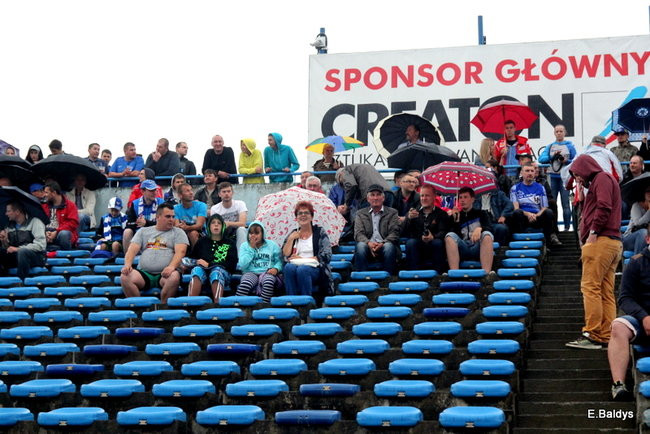 Kibice nie klaskali (zdjęcia)