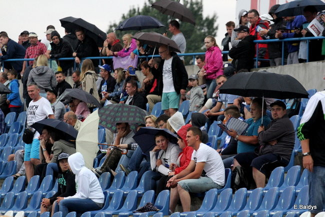 Kibice nie klaskali (zdjęcia)