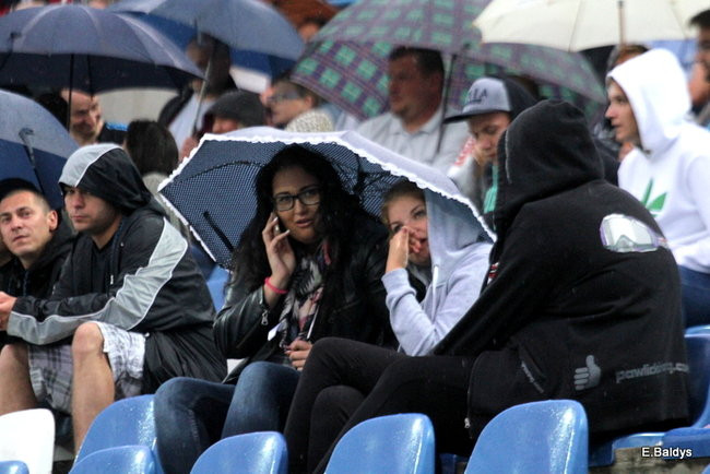 Kibice nie klaskali (zdjęcia)