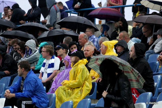 Kibice nie klaskali (zdjęcia)