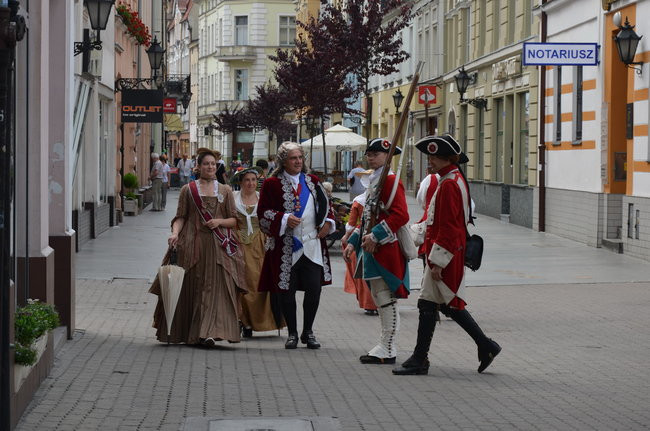 Sasi na ulicach Leszna (zdjęcia)