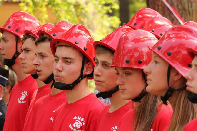 Pasowani na strażaka (zdjęcia)