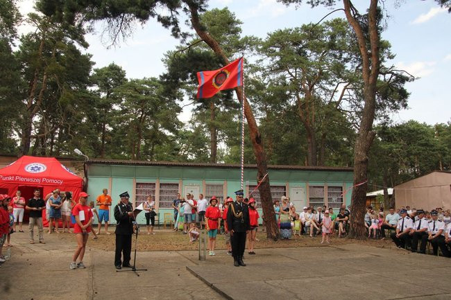 Pasowani na strażaka (zdjęcia)