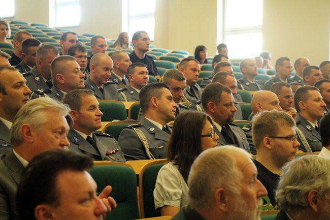 Policjanci świętowali w WSH (zdjęcia)