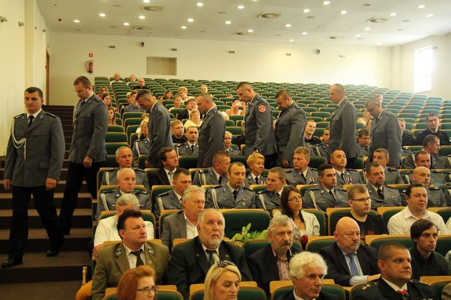 Policjanci świętowali w WSH (zdjęcia)