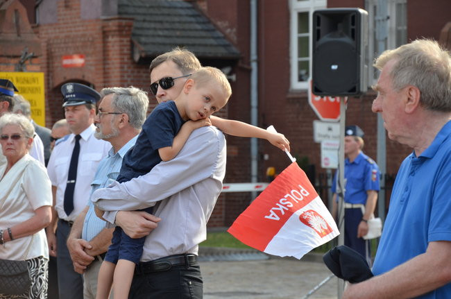 Chwila zadumy w  71. rocznicę (zdjęcia)