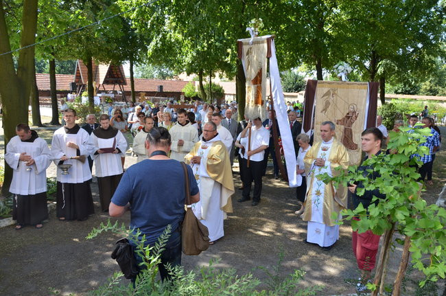 Odpust u Franciszkanów w Osiecznej (zdjęcia)