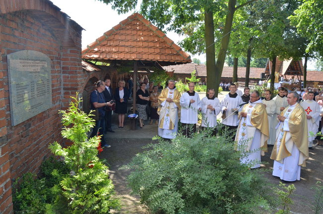 Odpust u Franciszkanów w Osiecznej (zdjęcia)