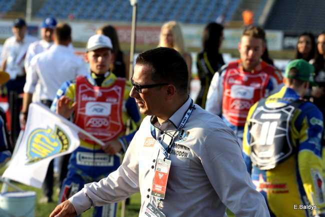 Niesamowity Łaguta (zdjęcia)