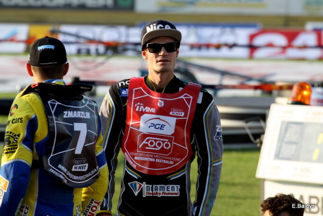 Niesamowity Łaguta (zdjęcia)