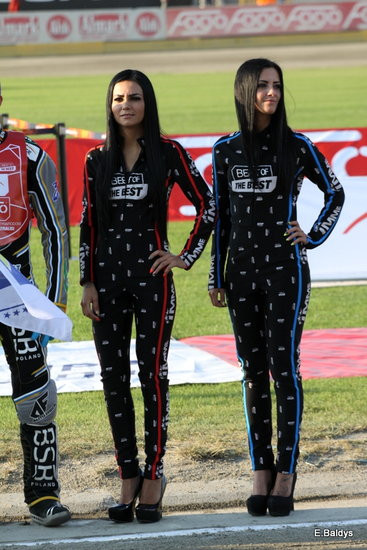 Niesamowity Łaguta (zdjęcia)