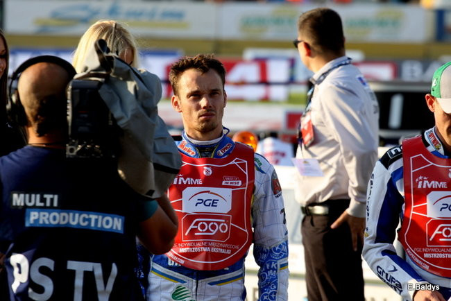 Niesamowity Łaguta (zdjęcia)