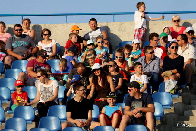 Niesamowity Łaguta (zdjęcia)